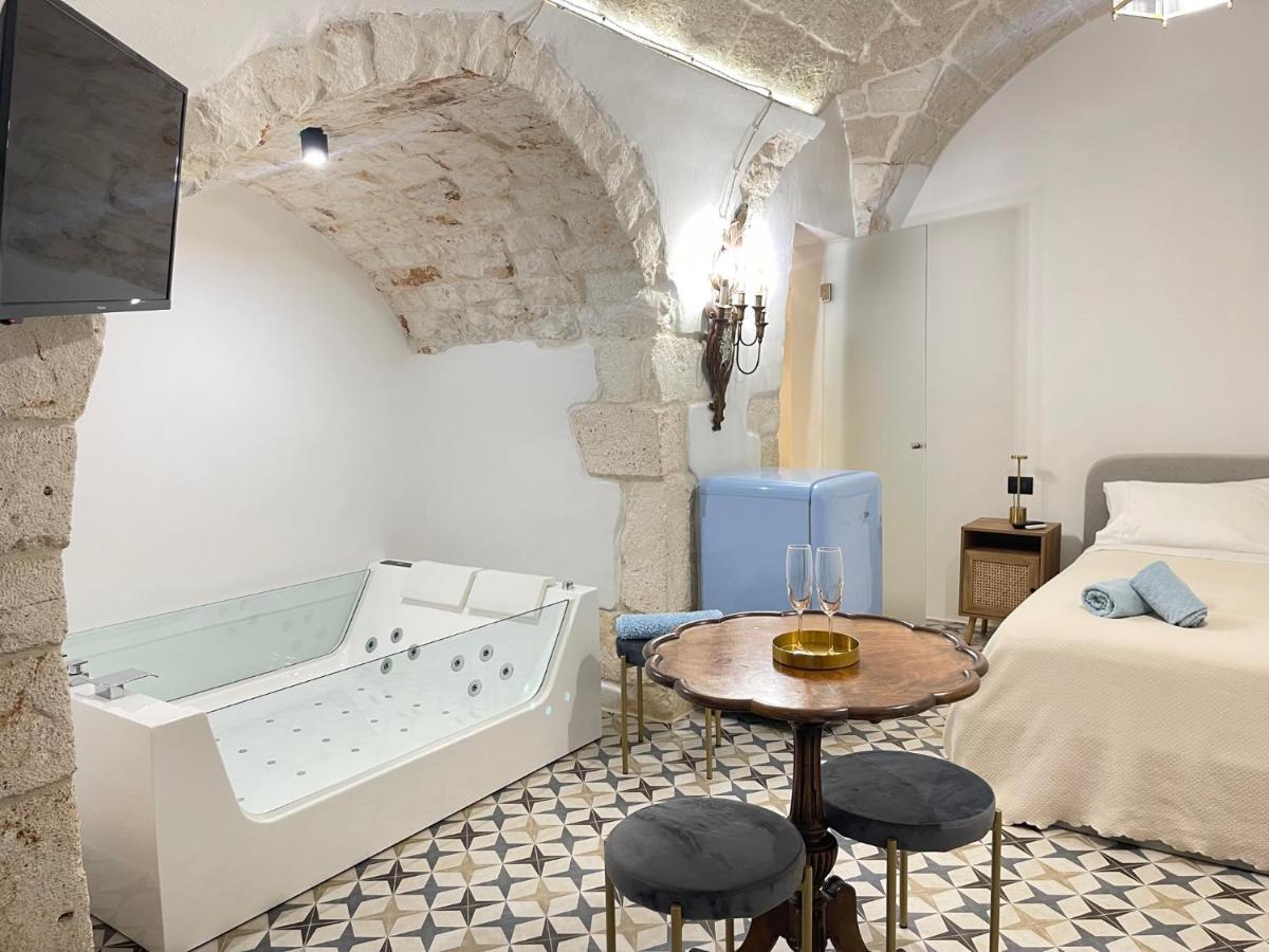 Luxury Studio, Ostuni Center Apartment Bagian luar foto