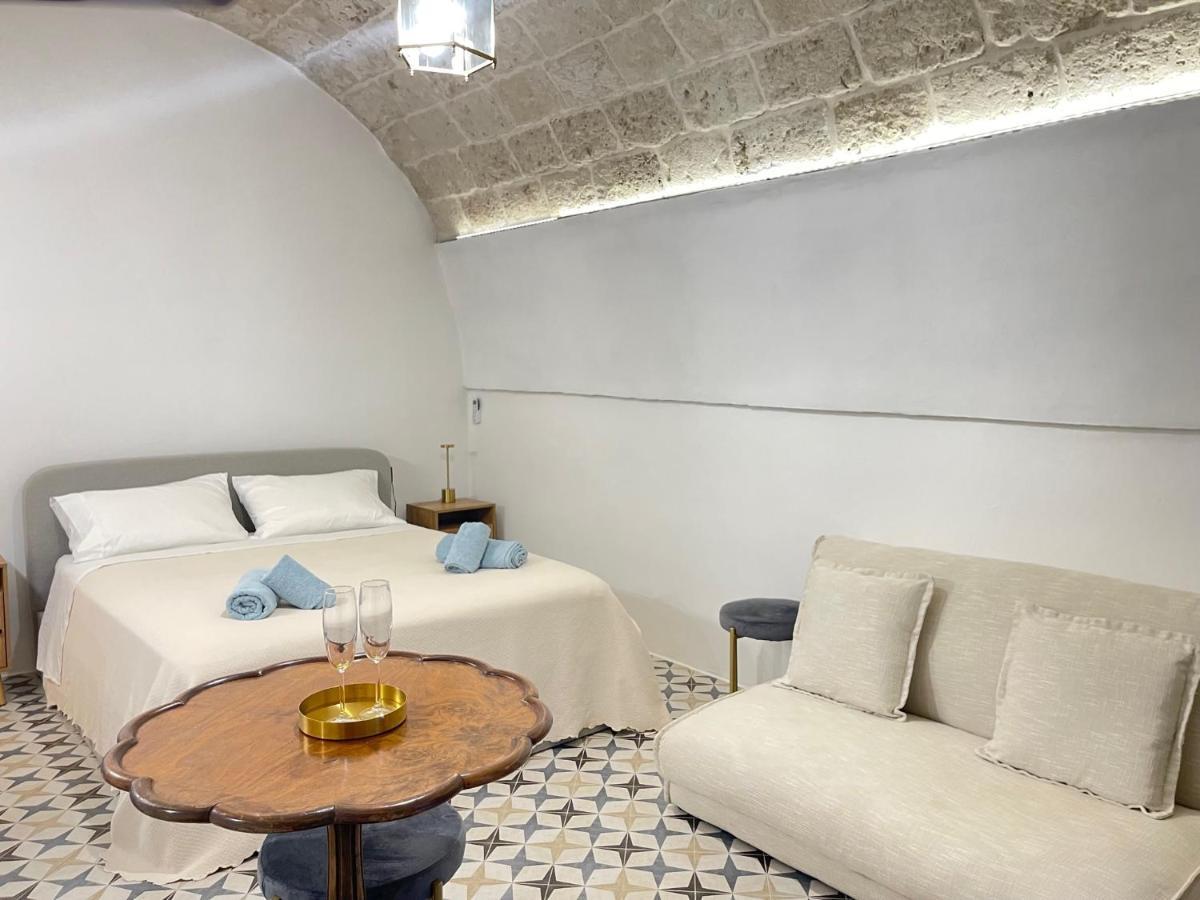 Luxury Studio, Ostuni Center Apartment Bagian luar foto