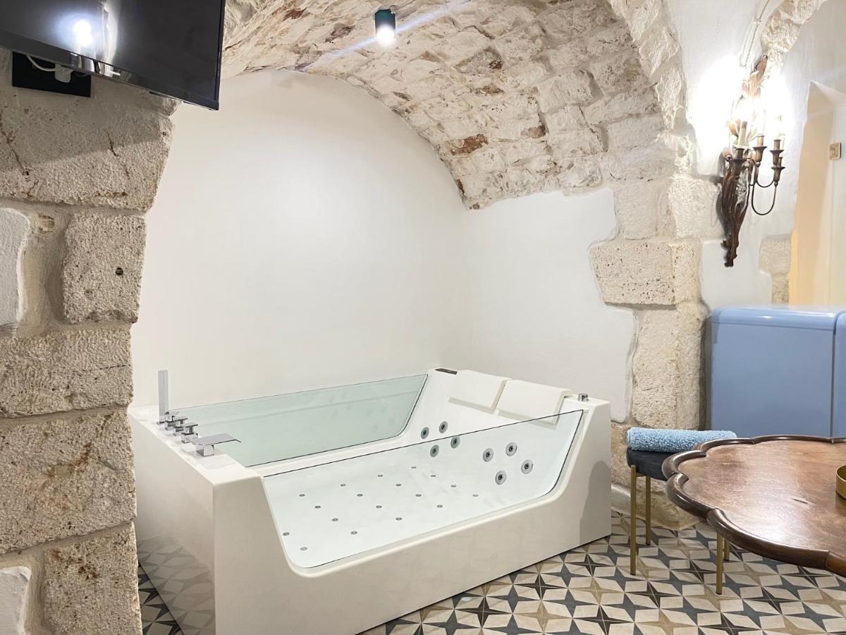 Luxury Studio, Ostuni Center Apartment Bagian luar foto