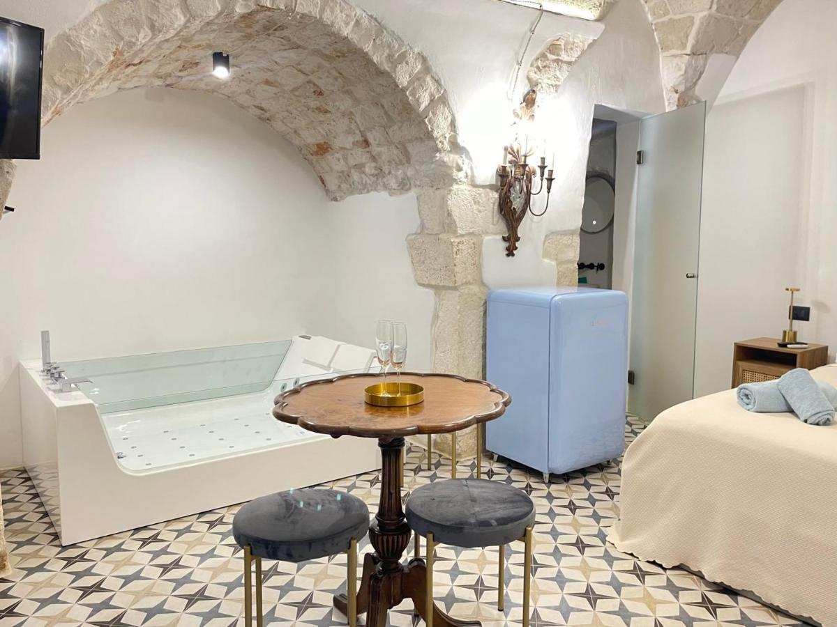 Luxury Studio, Ostuni Center Apartment Bagian luar foto